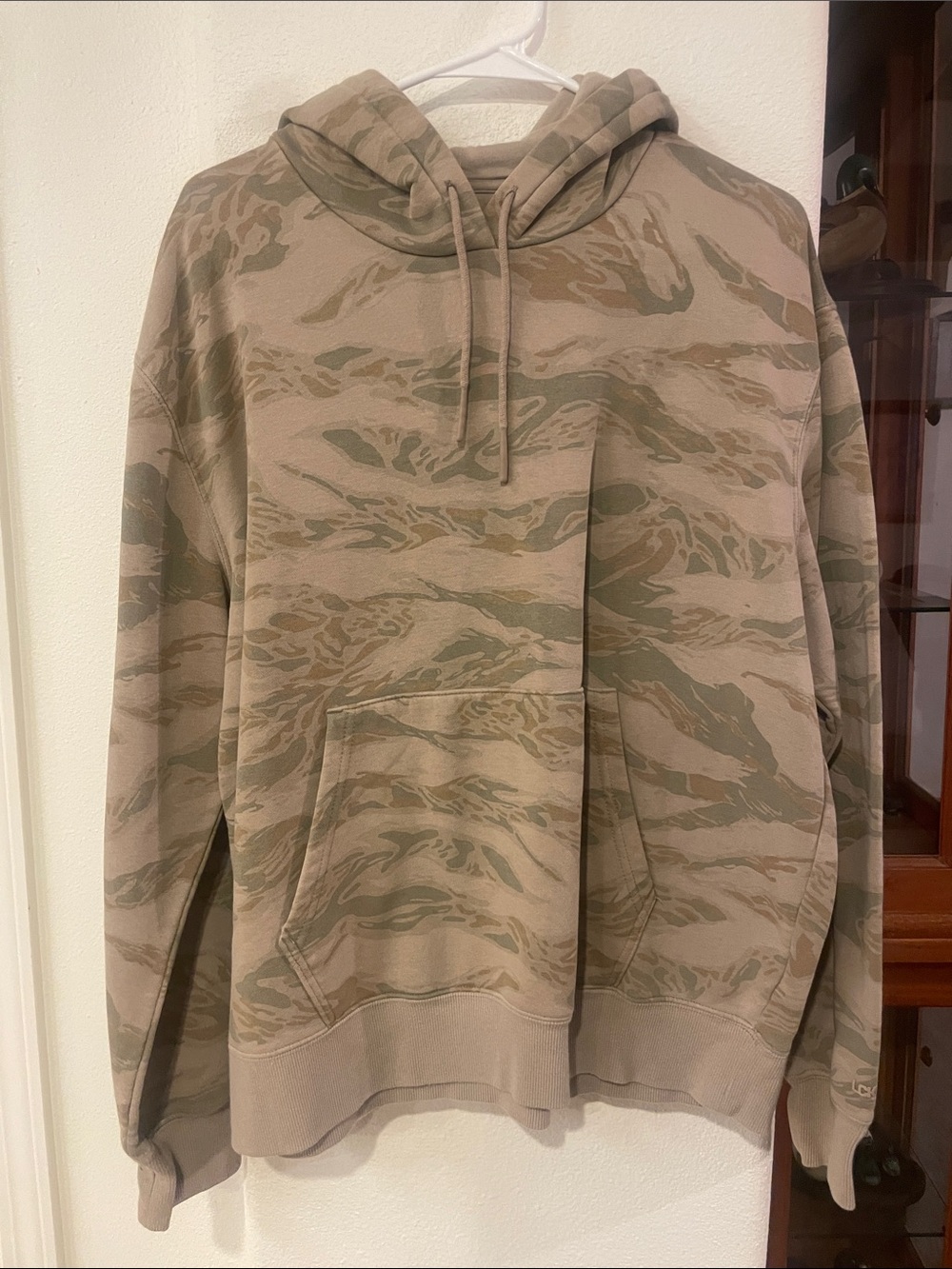 Men's Camouflage Hoodie in Tan & Olive